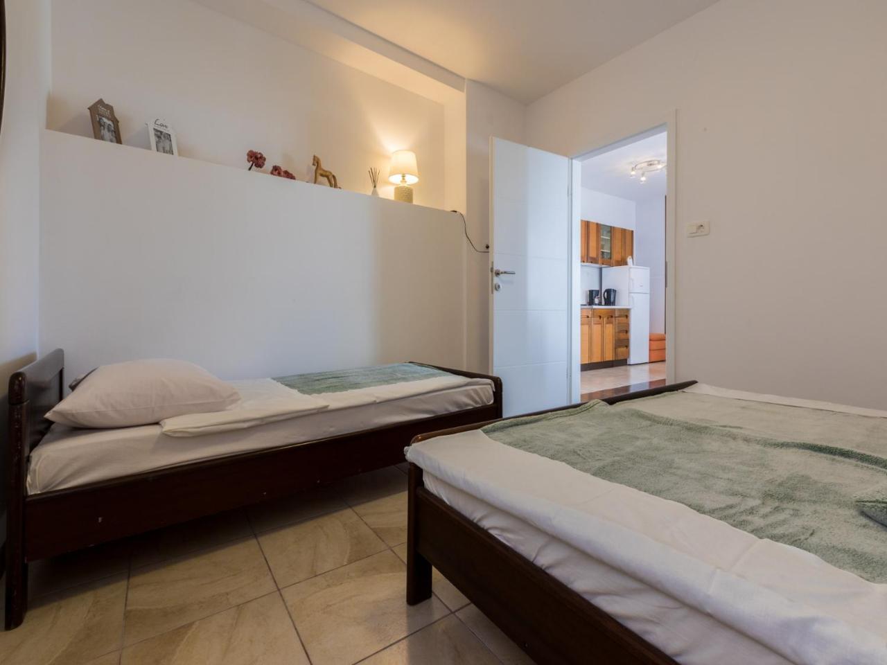 Slavka Apartment Crikvenica